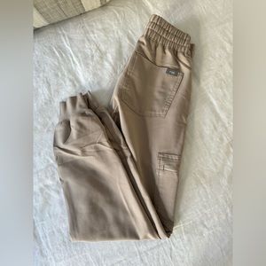 Uman Relaxed Jogger Scrub Pants
